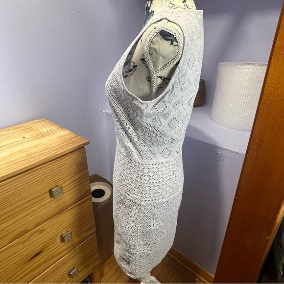 NWT French Conenction Schiffley Summer Cage V-Neck Dress - Size 4 - Picture 7 of 10